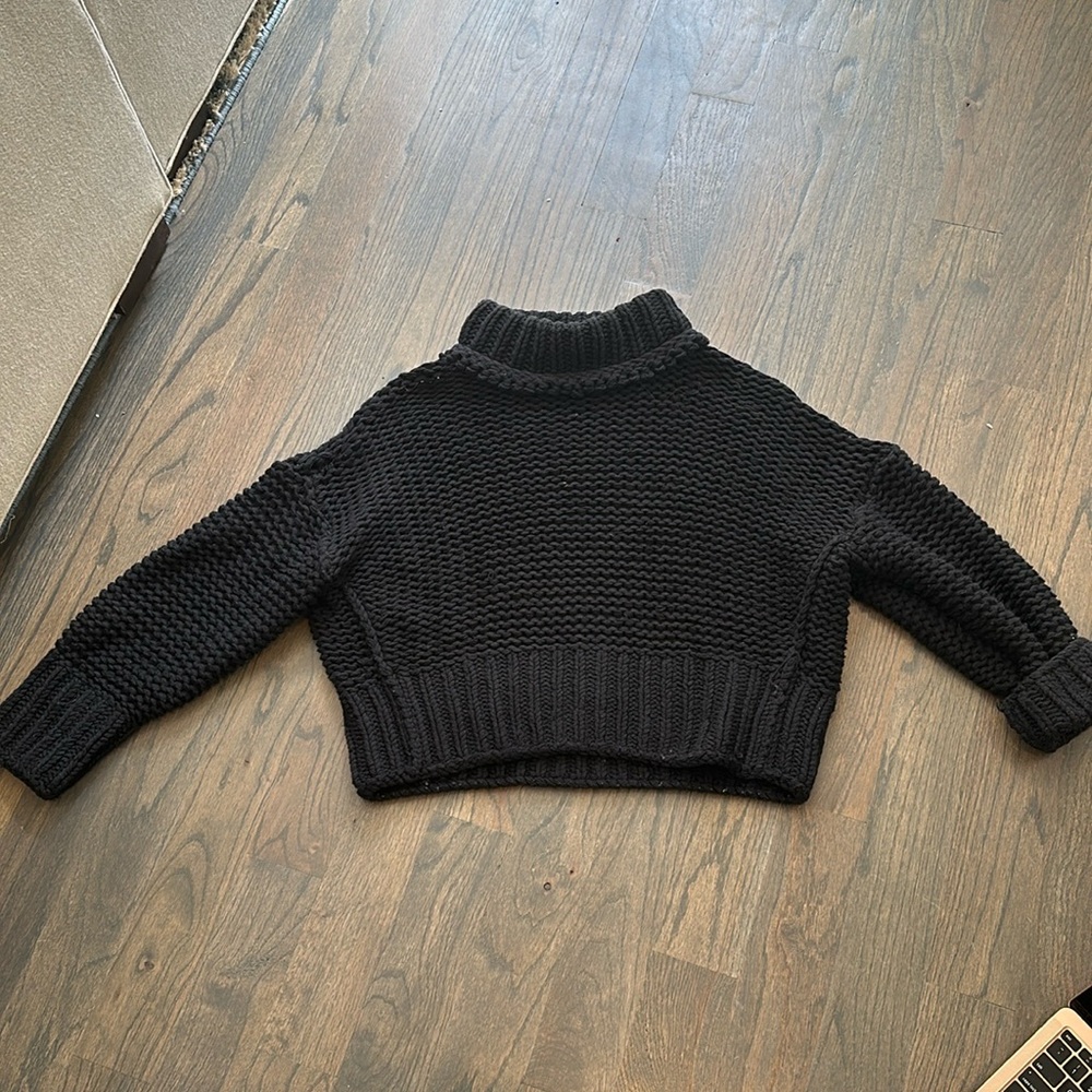 Free People black sweater, small